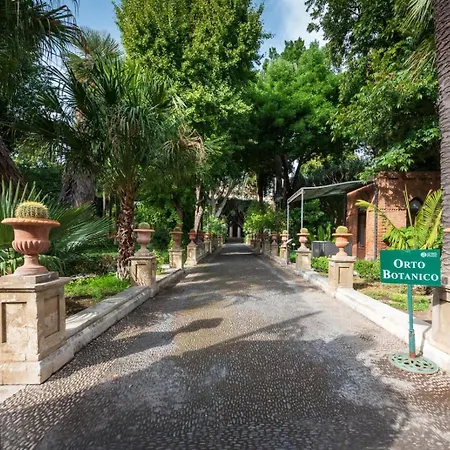 Luca's Garden In Bed & Breakfast 3*