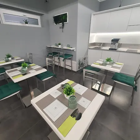 Luca's Garden In Bed & Breakfast